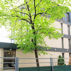 The Embassy Nord 3*, בוקרשט רומניה